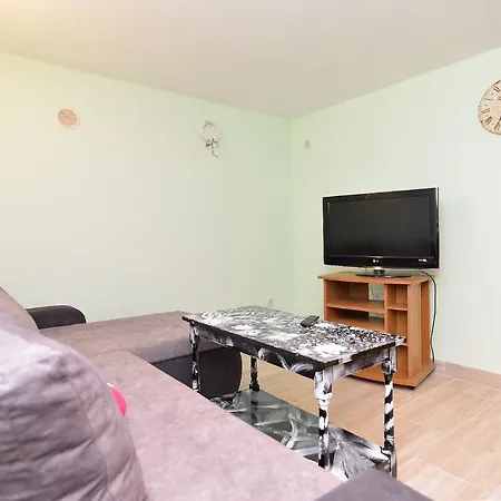 Apartment House Biserka 1736