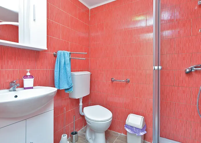 House Biserka 1736 פרמנטורה